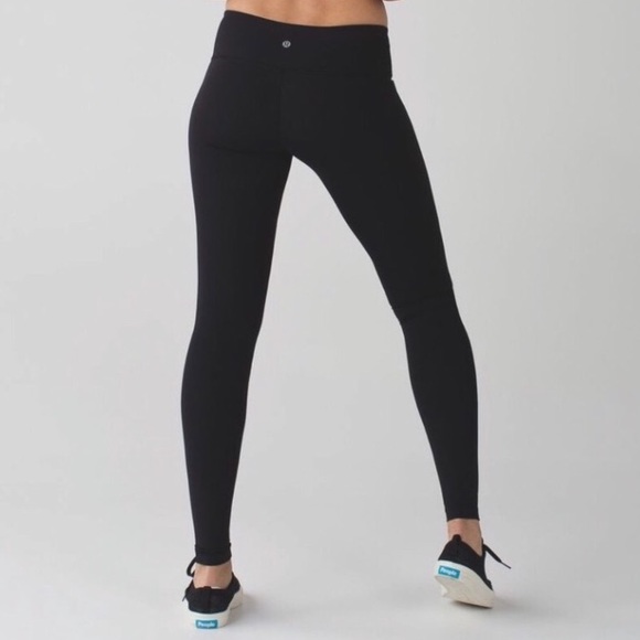 lululemon athletica Pants - Lululemon Wunder Under Black Leggings